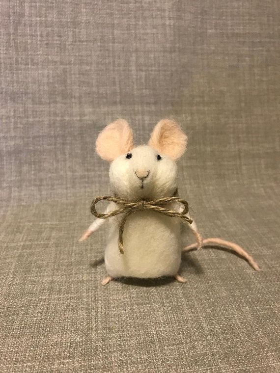 Wool Roving Mouse