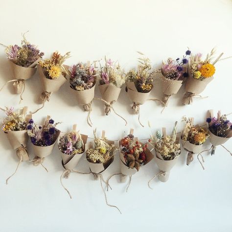 Petite Bundles of Flowers Wall Hanging
